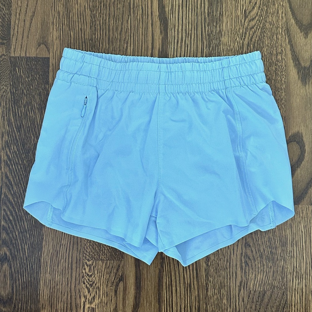 Athleta Girl 2.5” Shortie Shorts in Light Blue, Size M (8-10)